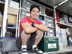 Hiroyuki Sugiura takes a breather upon arriving at Salta.