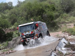 Car 1, crewed by Yoshimasa Sugawara and Mitsugu Takahashi