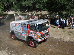 Car 1 piloted by the Yoshimasa Sugawara/Katsumi Hamura crew