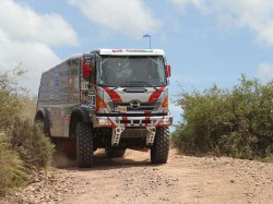 Car 2, crewed by Teruhito Sugawara and Hiroyuki Sugiura