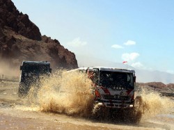 Car 1 piloted by the Yoshimasa Sugawara/Katsumi Hamura crew 